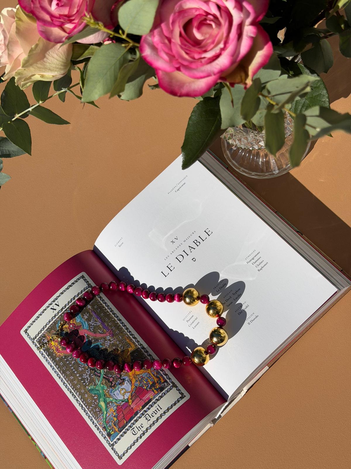 COLLIER FUCHSIA & OR